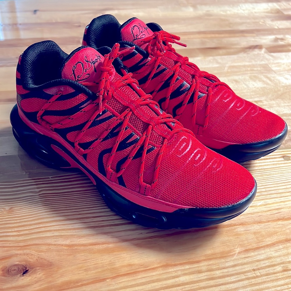 NEW! LEI SPORT Cross-Training Sneakers Red Breathable Comfy Lightweight Casual